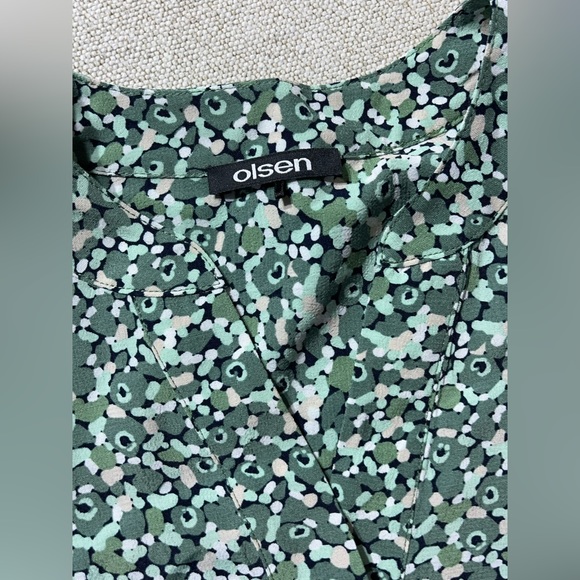 Olsen Flounce Longsleeve V-neck Floral Maxi Dress - Picture 6 of 11